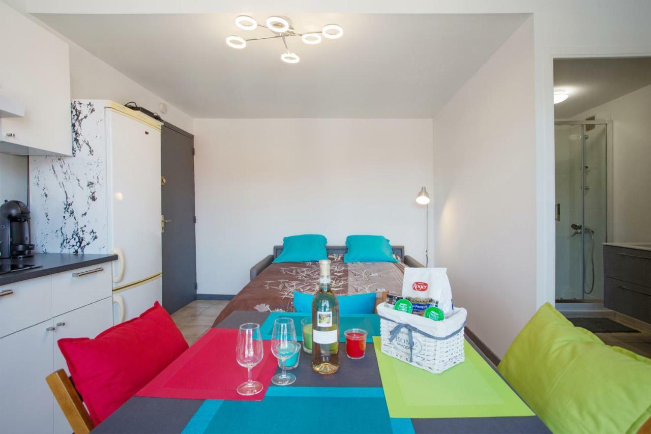 شقة Duplex 4 Personnes A 200M De La Mer Hyères المظهر الخارجي الصورة